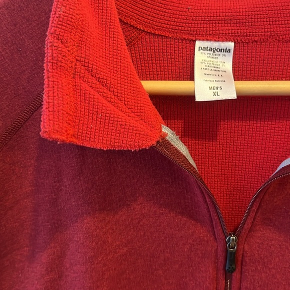 GUC Patagonia 1/4 zip sweater - Picture 3 of 10